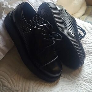 TuK shoes
